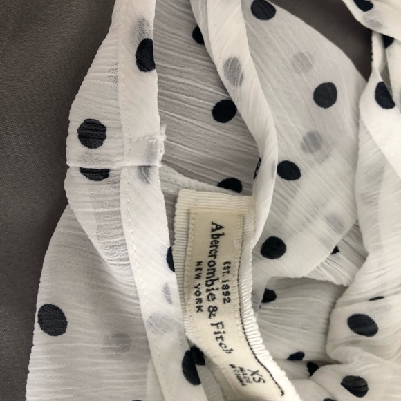 Cute  Short Dress - Picture 3 of 3